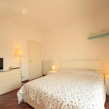 Alojamento de Acomodação e Pequeno-almoço Arli 3*